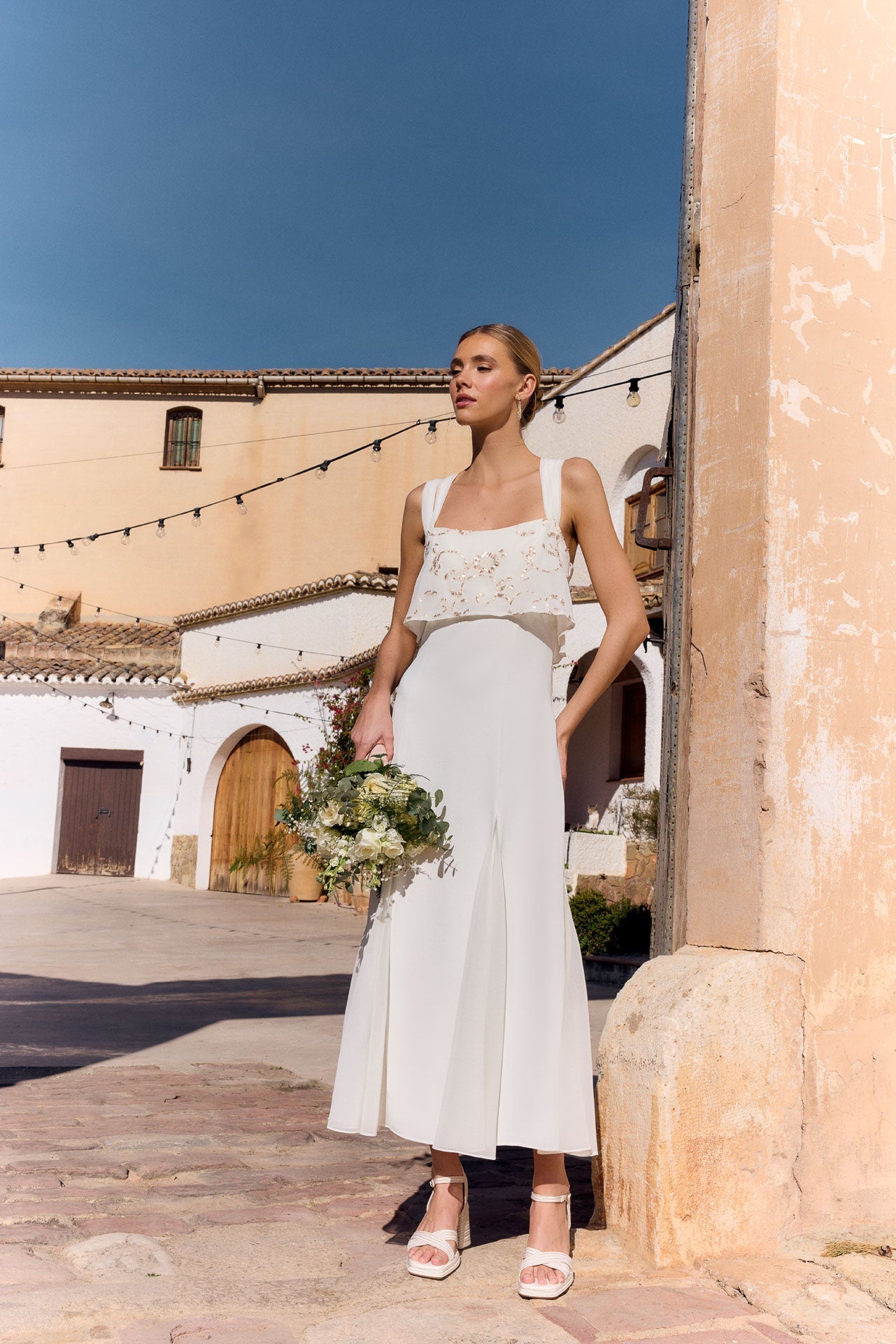 Vestido Isola color marfil